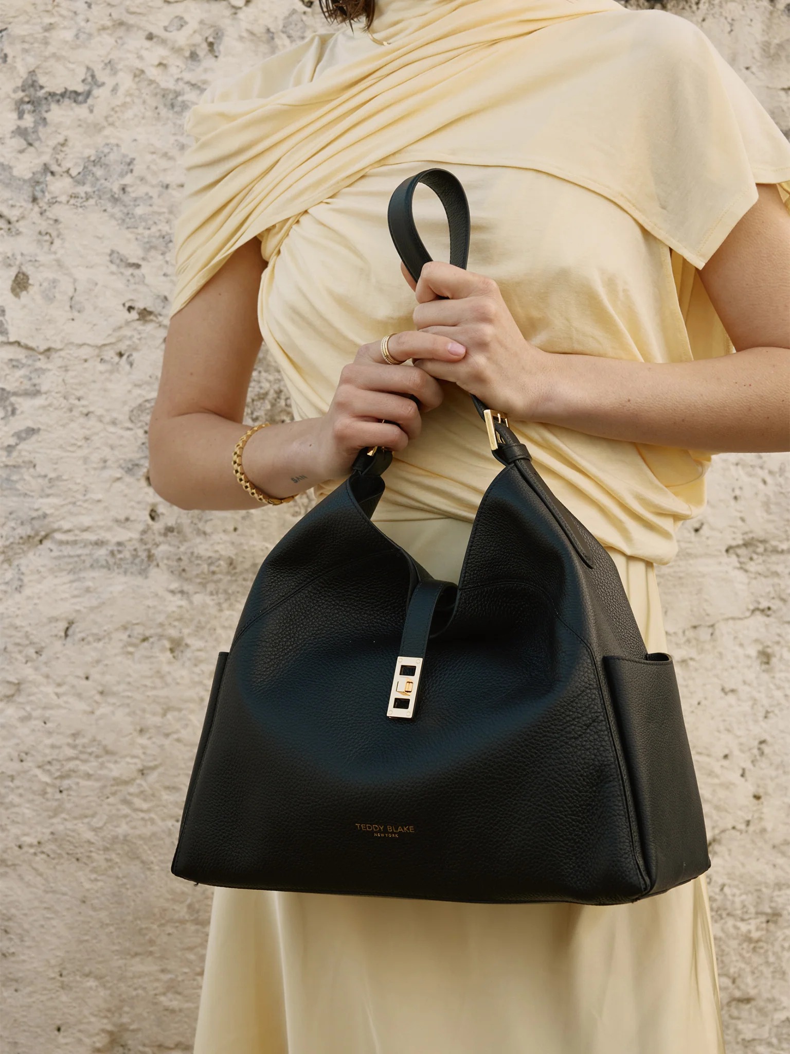 Amelia Stampato 15" - Black - Image 7