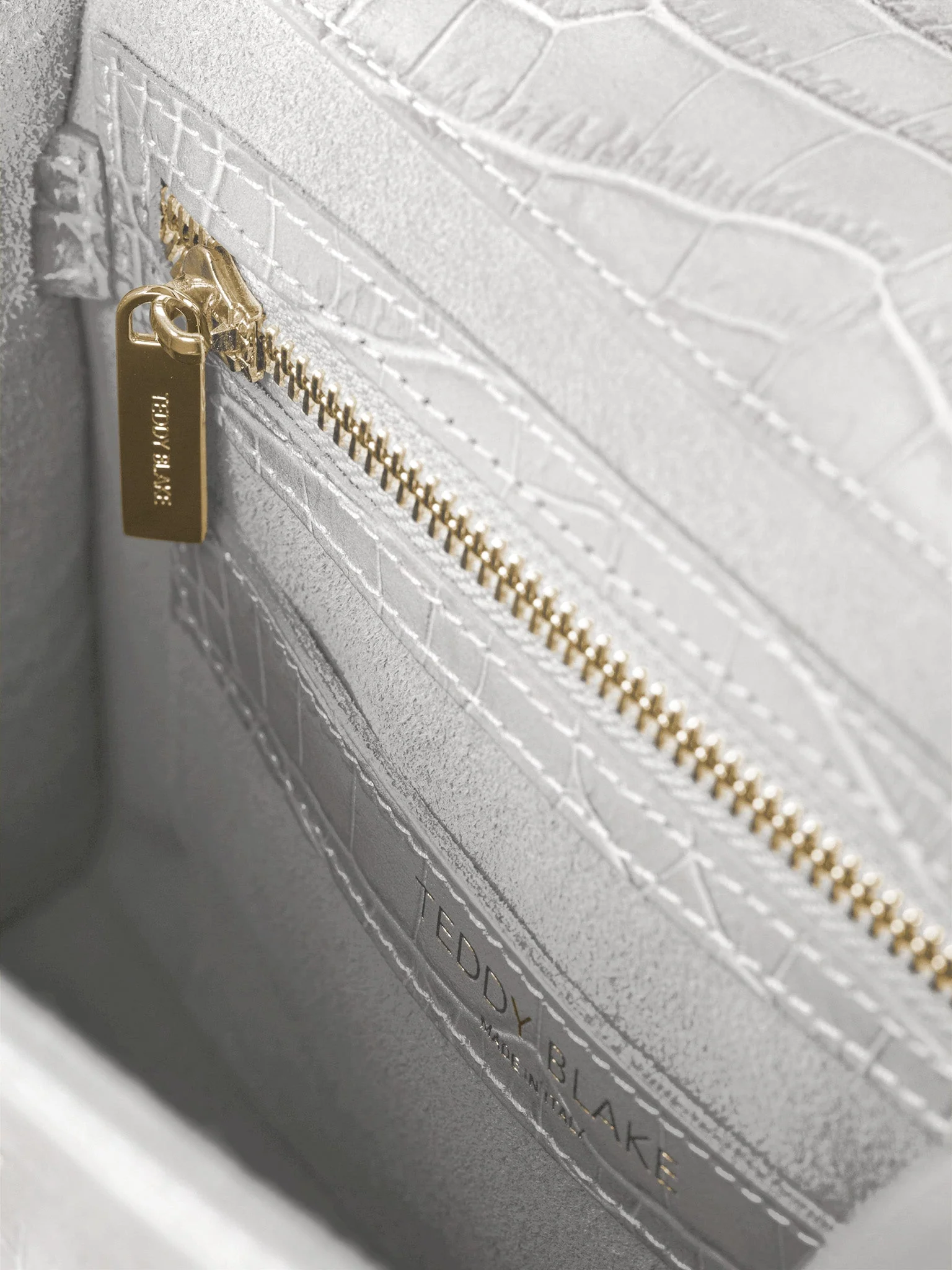 Ava Croco  9" - White - Image 7