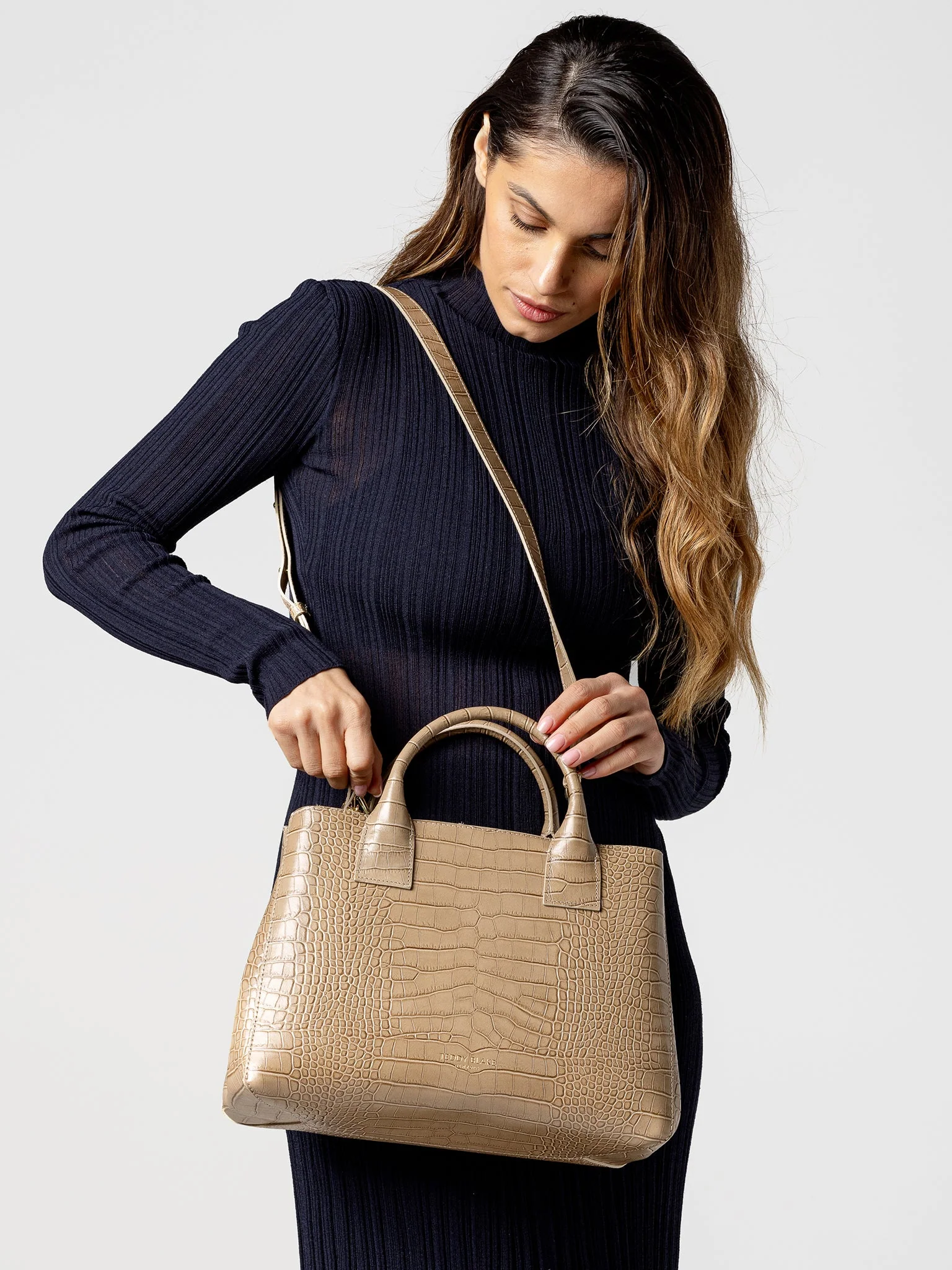 Bella Croco 12" - Light Beige - Image 9