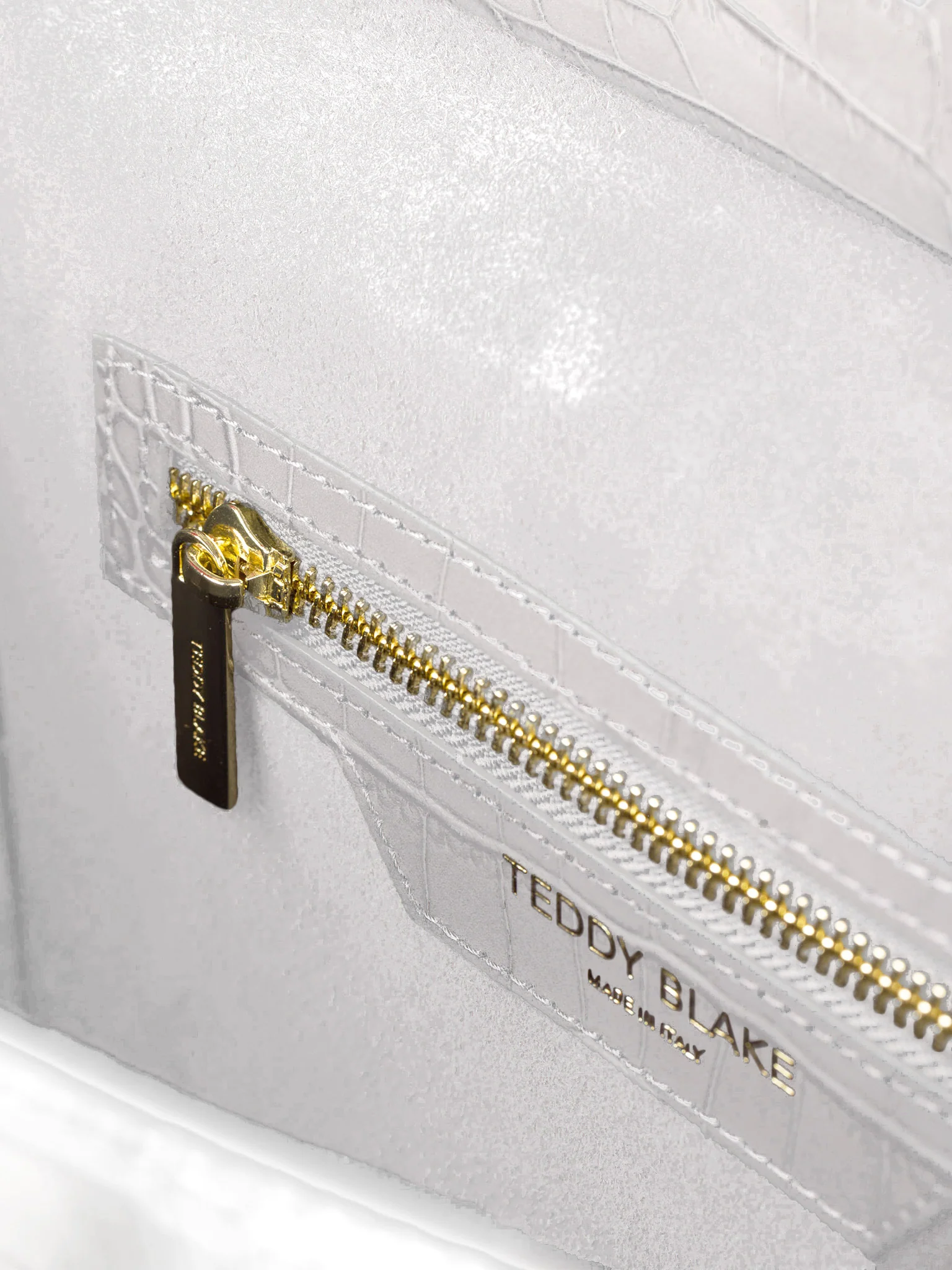 Gigi Croco 11" - White - Image 7