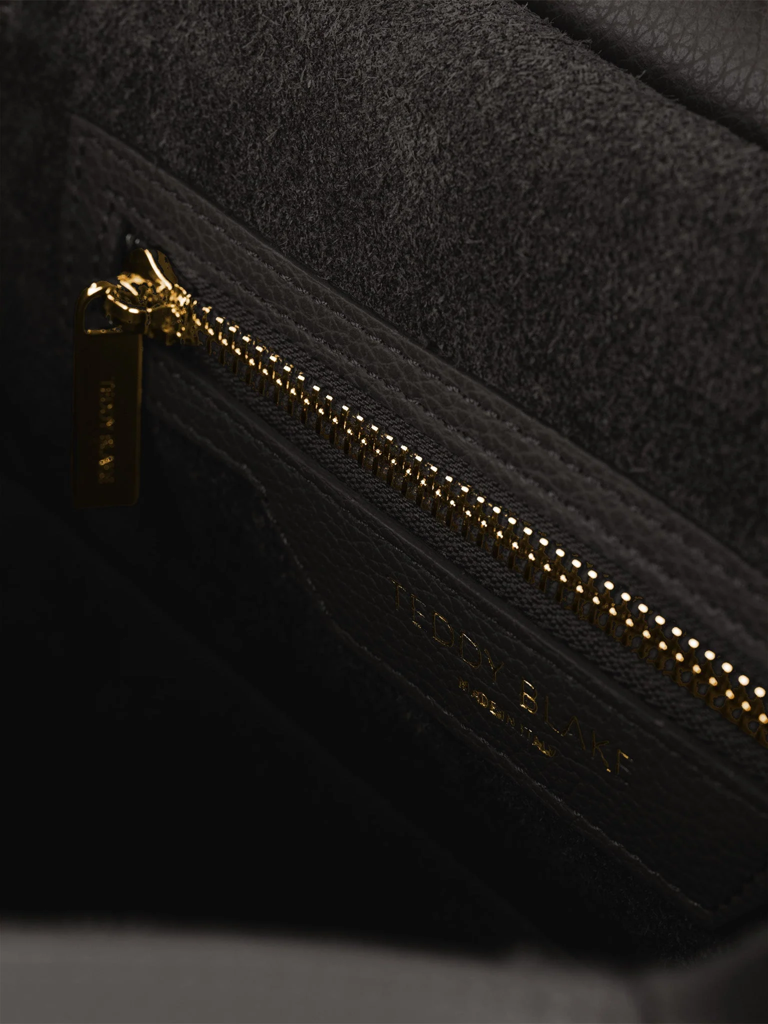 Gigi Low Dollarino 11" - Black - Image 7