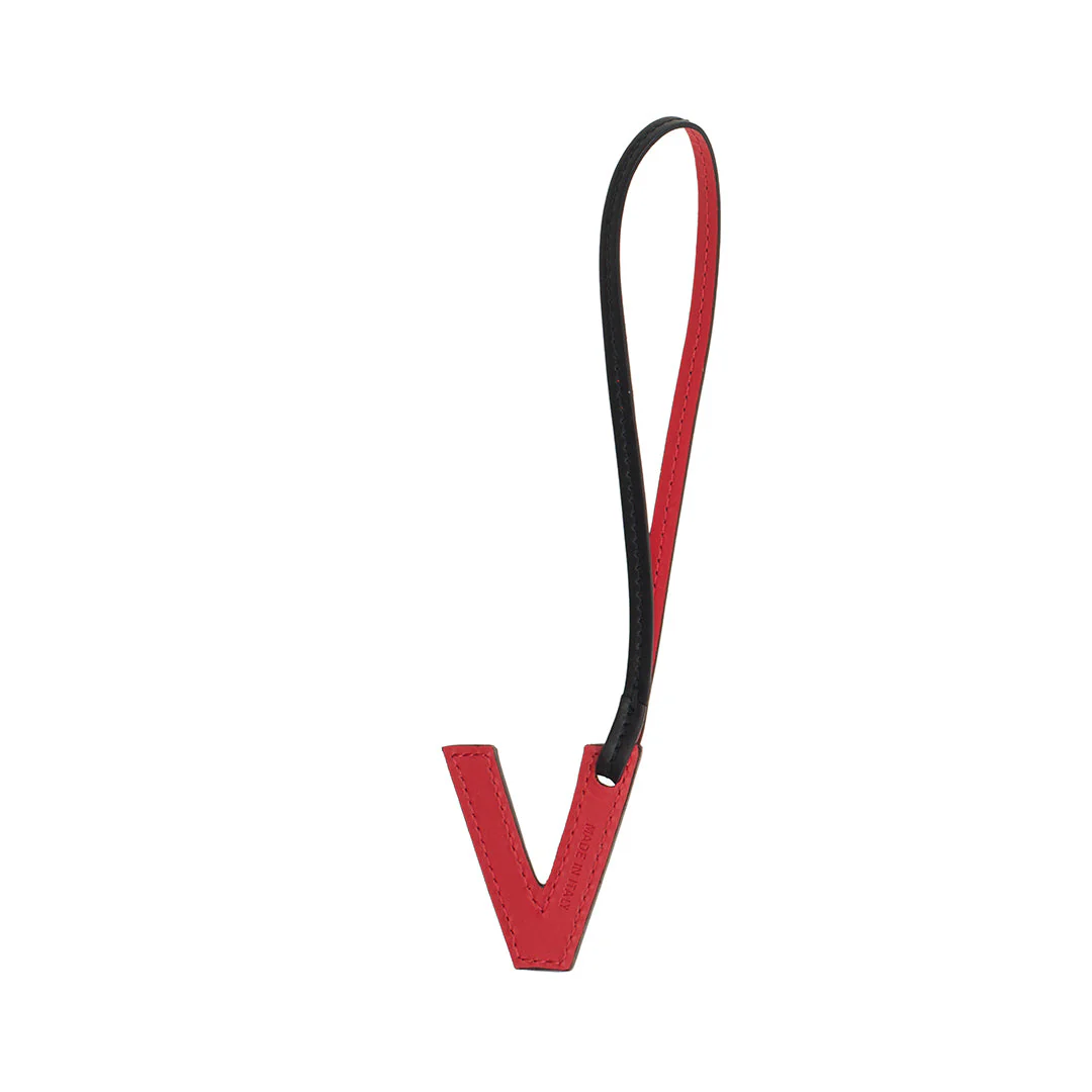 TB Charm Letter - V Black&Red - Image 4
